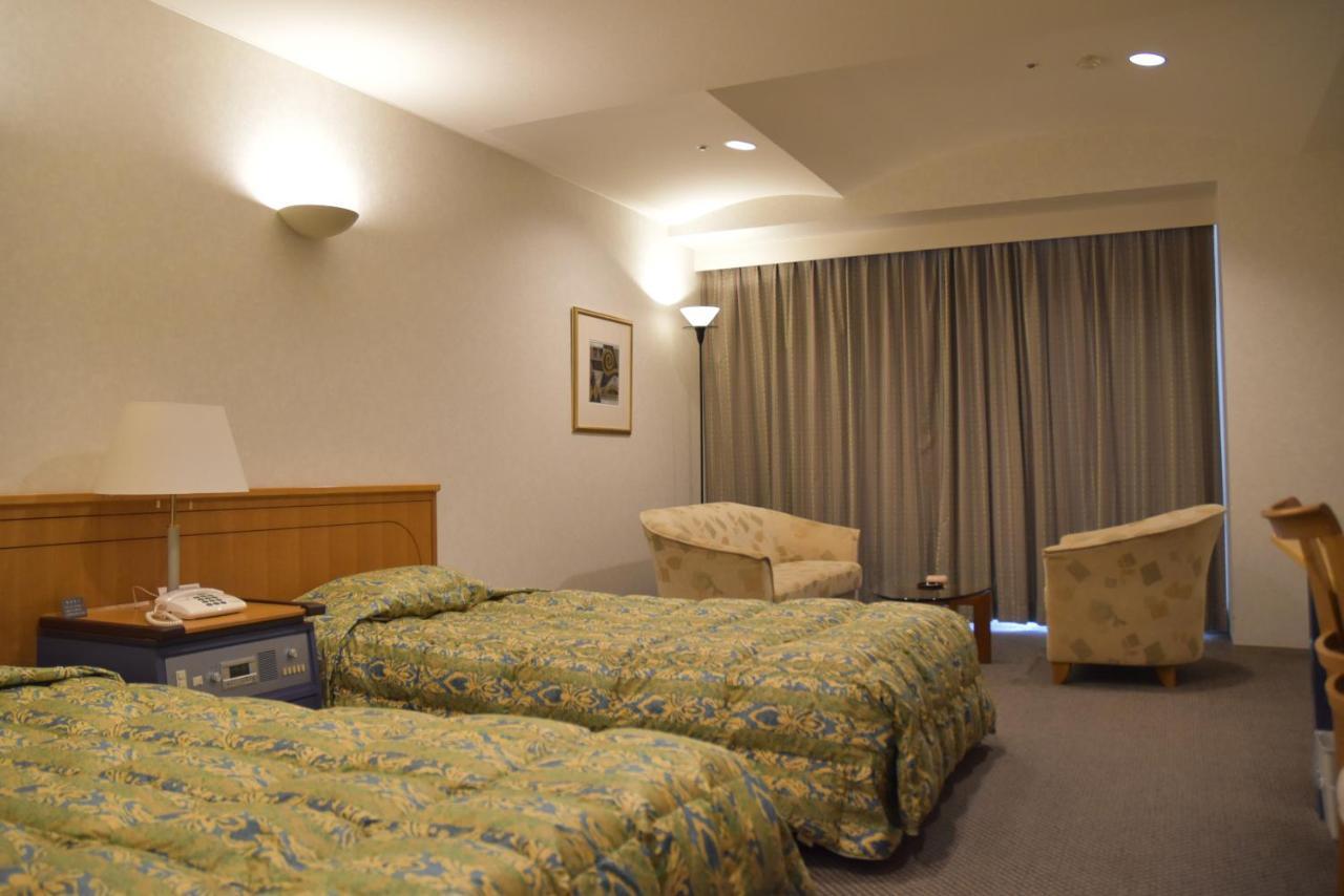 The Gran Resort Elegante Awajishima Экстерьер фото