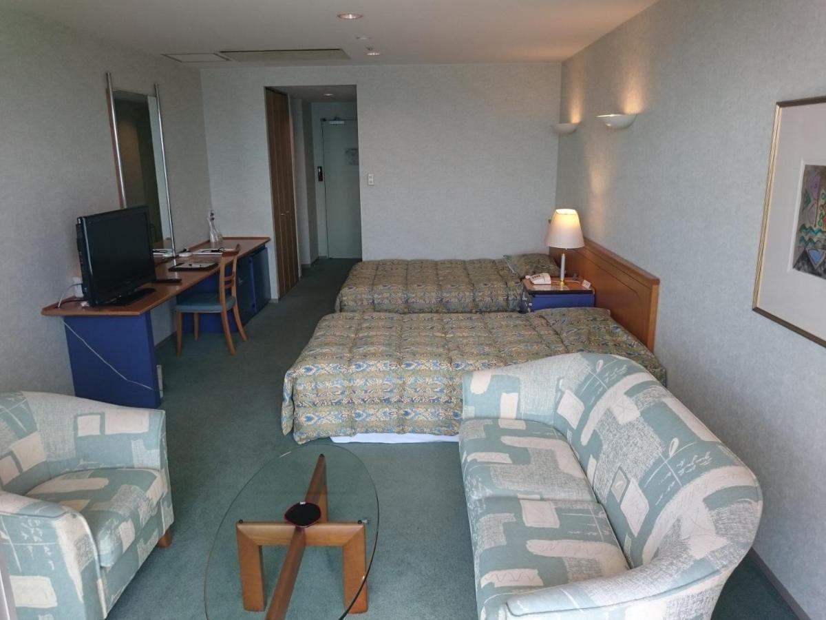 The Gran Resort Elegante Awajishima Экстерьер фото
