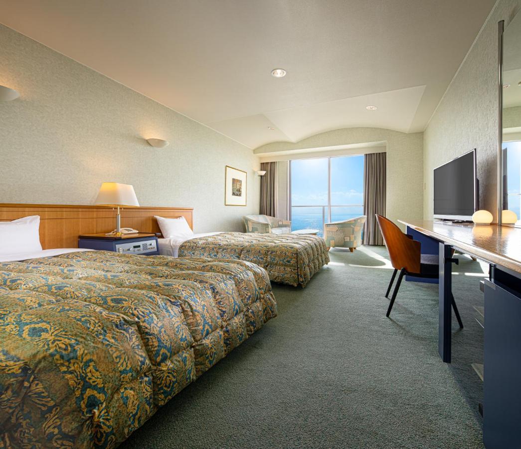 The Gran Resort Elegante Awajishima Экстерьер фото