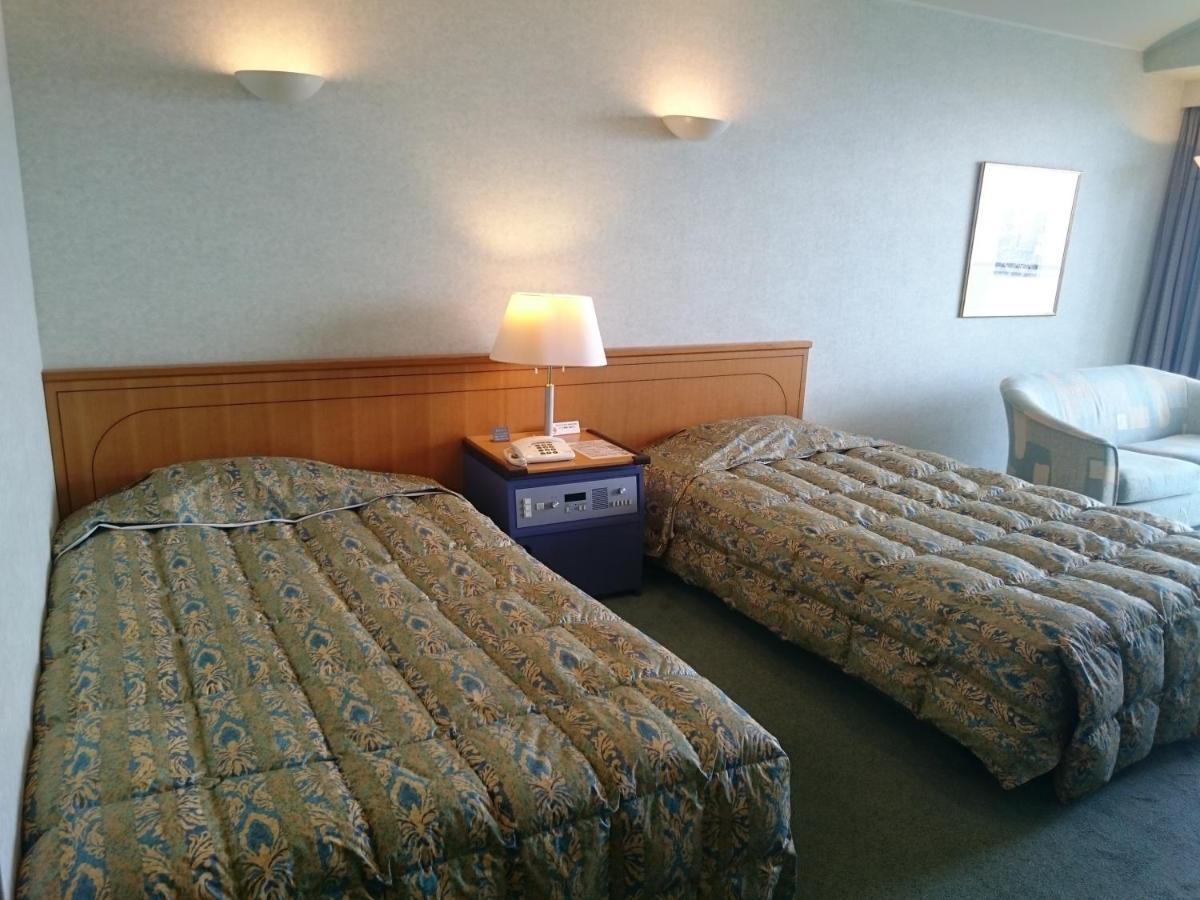 The Gran Resort Elegante Awajishima Экстерьер фото